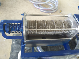 Horizontal-Solid-liquid Separator Machine (2)