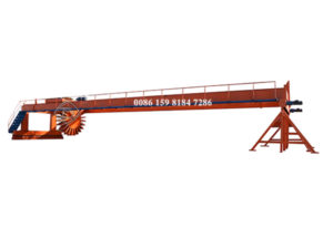 Wheel-type-compost-turner